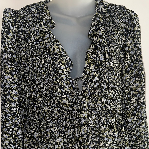 Astr Floral Print Blouse with Ruffle Detail - Picture 8 of 11